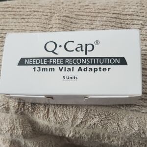 Needle-Free Reconstitution 13mm Vial Adapter - White (6 Packs Of 5 Units)